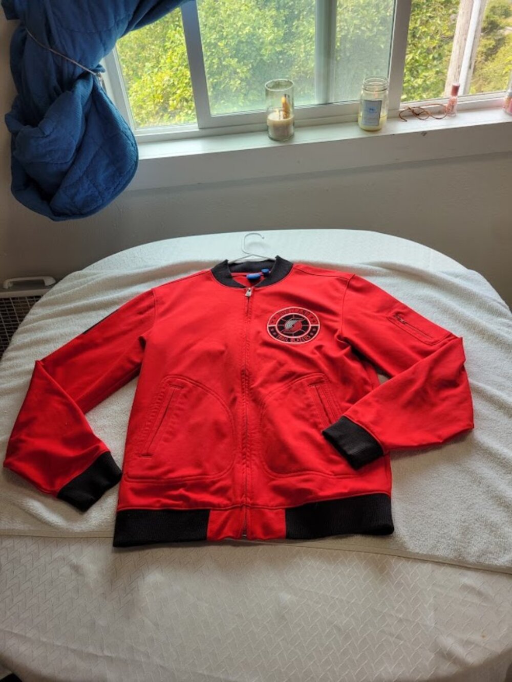 Adidas Trail Blazers Bomber Jacket Size Small